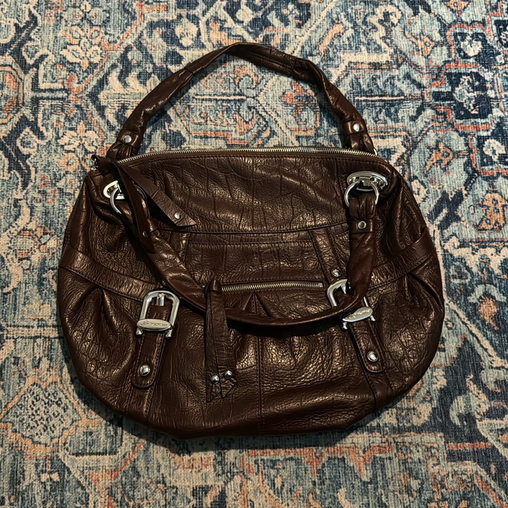 B. Makowsky Purse and Wallet